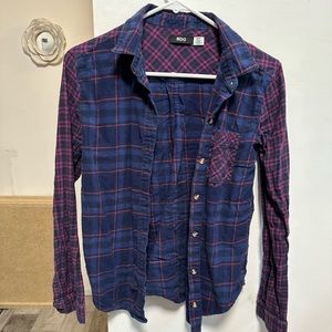 Women’s plaid button up magenta and blue